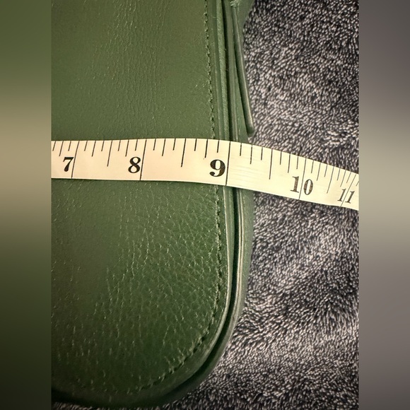 NWT Madewell The Sculptural Buckle Crossbody Bag - Picture 6 of 7